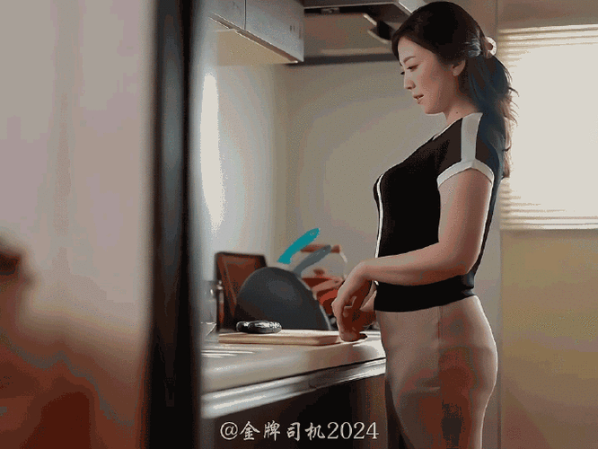 木下凛凛子 木下凛凛子