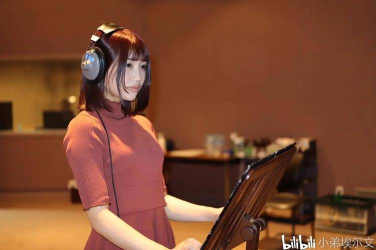 唯井真寻 唯井真寻