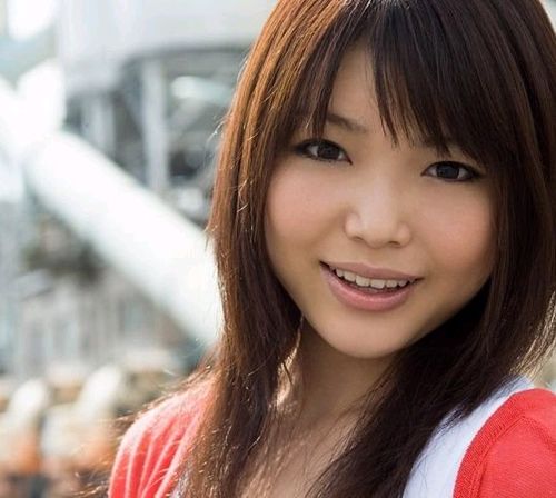 AV女优图片风云与隐私热议